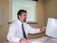 O Diretor de Desenvolvimento, Henrique Salatino 
Miorelli, em sua apresentação aos estudantes e 
professores da carreira de Engenharia em 
Sistemas de Informação da Universidade 
Tecnológica Nacional - Regional Tucumãn/Argentina, dia 10/12/2008