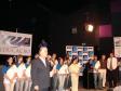 O Governador do Paraná, Roberto 
Requião, a secretária da cultura, 
Vera Mussi, o secretário 
de Obras Julio César Araújo, o 
secretário de Assuntos Estratégicos 
do Paraná, Nizan Pereira e os 
monitores capacitados dos 
Telecentros Paranavegar, na Escola 
de Governo