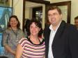 Na foto o diretor-presidente da 
Celepar, Vanderlei Falavinha 
Iensen, com a Vanusa do curso de capacitação do Telecentros 
Paranavegar e a gerente de Inclusão 
Digital da Celepar, Marilaide de 
Quadros (16/03/2009)
