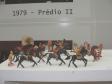 O Espaço Cultural Santos Dumont sedia, de 14 a 22 deste mês, uma exposição inédita de brinquedos antigos. Do acervo dos próprios funcionários da Celepar, mais de 40 peças compõe a exposição "Brinquedos Antigos: Recordar é Viver": jogos de botão, bonecas, ferrorama, vídeo-game, forte apache, entre outros.