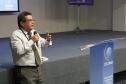 A reunião realizada no auditório da empresa, nesta quarta-feira (26), foi encerrada com a participação de Paulo Alcion de Oliveira, gerente de atendimento a clientes da Celepar, que apresentou a política de atuação da companhia nesta área, com ênfase ao suporte das demandas de todos os órgãos da administração estadual, secretarias e suas vinculadas