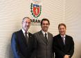 O Governo do Paraná lançou nesta segunda-feira (22) o novo site do Departamento de Trânsito do Paraná e o serviço de renovação automática da Carteira Nacional de Habilitação. Marcos Traad, Wilson Quinteiro e Jacson Leite