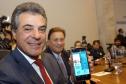 O governador Beto Richa lançou nesta terça-feira (27) o novo aplicativo do Departamento de Trânsito do Paraná voltado especialmente para quem vai fazer a primeira Carteira Nacional de Habilitação (CNH). Curitiba,27/06/2017 Foto:Jaelson Lucas / ANPr