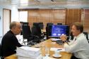 O presidente do Ippul, Robinson Borba avalia a implantação de soluções de TIC desenvolvidas pela Celepar, com o presidente Jacson Carvalho Leite.