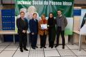 Mais uma turma com alunos da terceira idade foi formada pela Celepar. Ao todo, 58 pessoas com idade acima de 60 anos participaram do Curso Básico de Smartphone que a companhia oferta gratuitamente.