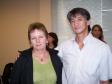 A funcionária da CELEPAR, Elisabete Scholz Portela, comemorando seus 30 anos de serviços prestados para a empresa, os nossos agradecimentos, ao seu lado o presidente da FUNCEL, Newton Issao Hiromori