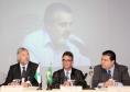 Mesa de abertura - Diretor Presidente do Serpro - Marcos Mazoni ; Presidente da Dataprevi - Rodrigo Ortiz ; Deputado Estadual - Edson Praczyk ; Ao Fundo no telão, o Diretor de TI da Celepar - Claudio Dutra.