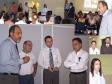 Foto maior o Secretário Nizan 
Pereira, presidente da Celepar; 
Valdir D`Angelis e André Pegorer 
(Conselho Revisor do Governo, 
Antonio Peixoto Baptista, diretor 
do Departamento de Unidades da 
Secretaria da Saúde conversam antes 
da apresentação do Hospub e 
participantes
