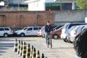 Oficina sobre direção, segurança e manutenção de bicicleetas. Bicicletário Espaço Greca Coordenação: Luis Claudio Patricio, Celepar