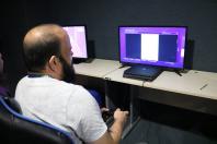 No aniversário da Celepar, empregados participam de ação com games e realidade virtual e doam caixas de leite para associação