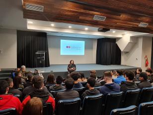 Celepar recebe visita dos alunos do Colégio Mendes Gonçalves de Guaíra