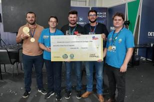 Hackathon do Show Rural: idealizadores de projeto sobre frangos ganham viagem ao Chile