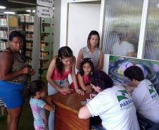 O Projeto Criança e Adolescente Protegidos já atendeu diversos municípios do Paraná, com ações também na feira de serviços Paraná Cidadão. Desta vez a ação aconteceu em Arapongas. No evento desta semana foram emitidas 755 carteiras de identidade e feitos 465 exames oftalmológicos, totalizando 1.220 mil atendimentos.Arapongas, 11/10/2017.Foto: Divulgação SEJU
