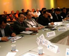Participantes da 117ª Reunião Ordinária do Conselho das Associadas da Associação Brasileira de Entidades Estaduais de Tecnologia da Informação e Comunicação (Abep) em Curitiba/PR, nos dias 09 e 10 de fevereiro de 2012