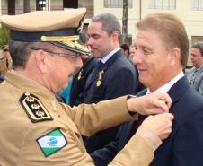 O diretor presidente da Companhia de Informática do Paraná - Celepar, Jacson Carvalho Leite, recebe a Medalha Coronel Sarmento, em Curitiba - Data: 16/05/2011