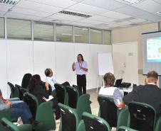Lançamento do Sistema Estadual de Informação em Vigilância Sanitária do Paraná-SIEVISA.Curitiba,10/11/2015