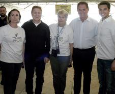 Clecy Amadori (SEAE), Jacson Carvalho Leite, Elci Dulce Sfredo (Regional Bairro Novo), Rene Pereira da Costa, secretário de Relações com a Comunidade e  Marcello Richa, secretário Municipal de Esporte e  Juventude   