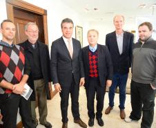 Ronaldo do Nascimento, Marcos Traad, Beto Richa, Jacson Leite, Fernando Fendrich e Fábio Kolling