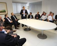 A Secretaria para Assuntos Estratégicos e a Companhia de Informática e Comunicação do Estado do Paraná (Celepar) vão unificar suas ações voltadas à inclusão digital.Curitiba, 16/03/2016.Foto: José Fernando Ogura/SEAE