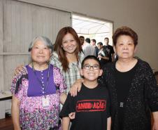 Shiguemi Tsutya, 45 anos de Celeapr, e família