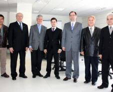 Nelson Teixeira, secretaria especial de Controle Interno; Luiz Carlos Hauly, secretário da Fazenda; Cassio Taniguchi, secretário do Planejamento e Coordenação Geral; Sebastião Henrique de Medeiros, Casa Civil; Edson Casagrande, secretário especial para Assuntos Estratégicos; Jacson Carvalho Leite, presidente da Celepar e Alipio Leal, secretário de Ensino Superior, Ciência e Tecnologia