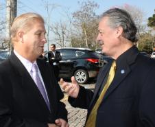 Jacson Carvalho Leite e o secretário da Copa, Mario Celso Cunha, no lançamento do Programa Paraná Seguro