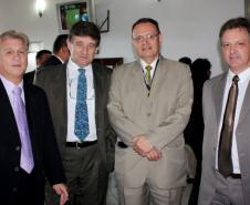 Jacson Carvalho Leite, José Juracy Macedo, Danilo Scalet e Luiz Fernando Ballin Ortolani. Diretoria da Celepar prestigia o lançamento do Paraná Seguro