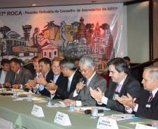 O representante do governador Beto Richa no evento, o secretário do Planejamento e Coordenação Geral, Cassio Taniguchi, presidente do Conselho de Administração da Celepar e do Conselho Estadual de Informação e Telecomunicações (COSIT), no seu discurso na abertura da 117ª Reunião Ordinária do Conselho das Associadas da Associação Brasileira de Entidades Estaduais de Tecnologia da Informação e Comunicação (Abep) em Curitiba/PR, nos dias 09 e 10 de fevereiro de 2012