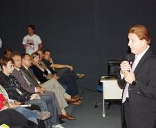 O presidente da Celepar Jacson Caravalho Leite na apresentação do sistema GIT
