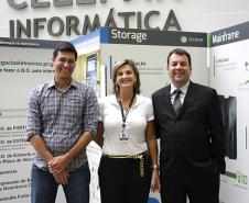 João Alfedo e Debora Ruedel, da Celepar e Mauricio Jorge Lopes, da subdivisão técnica do IIPR, responsáveis pelo desenvolvimento da nova solução