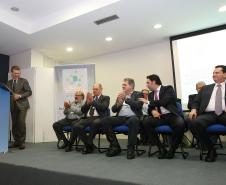 Eduardo Sciarra durante abertura do Seminário Internacional de Governança Metropolitana COMEC no Auditório da Celepar, com a presença do ministro das Cidades, Gilberto Kassab. - Curitiba/Pr - 19.10.15 - Foto Jonas Oliveira/AEMPr