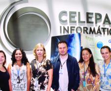 Claudia Miranda, Flávia Dias, Valentina Mochenski, Eduardo Siqueira, Lilian Piotto e Alessandra Kaminski