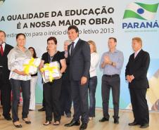 Richa anuncia recursos para melhoria e modernização de 2.100 escolas estaduais.