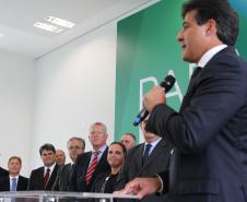 Richa dá posse para os secretários Stephanes, Silvestri e Ratinho Jr