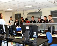 Celepar recebe visita de alunos do Curso Técnico em Informática de Canoinhas
