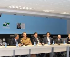 Reunião na Celepar para apresentação de sistema de TI para a área de segurança pública