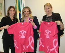 A vice-governadora Cida Borghetti recebeu nesta quarta-feira(14) em seu gabinete a visita da embaixatriz Barbara Sobel, logo apos visitaram a sede da Celepar. - Curitiba/PR, 14.12.2016 - Foto Jonas Oliveira