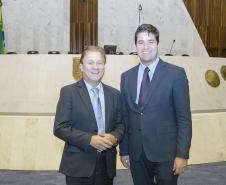 Jacson Carvalho Leite e o deputado estadual Guto Silva