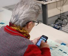 Mais uma turma com alunos da terceira idade foi formada pela Celepar. Ao todo, 58 pessoas com idade acima de 60 anos participaram do Curso Básico de Smartphone que a companhia oferta gratuitamente.