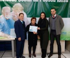 Mais uma turma com alunos da terceira idade foi formada pela Celepar. Ao todo, 58 pessoas com idade acima de 60 anos participaram do Curso Básico de Smartphone que a companhia oferta gratuitamente.