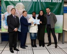 Mais uma turma com alunos da terceira idade foi formada pela Celepar. Ao todo, 58 pessoas com idade acima de 60 anos participaram do Curso Básico de Smartphone que a companhia oferta gratuitamente.