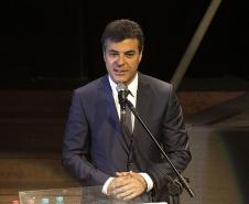 Governador Beto Richa na reunião com todo o secretariado estadual, dirigentes de autarquias e chefes de gabinetes, no Museu Oscar Niemeyer