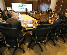 Governador Beto Richa junto com a secretária estadual da Justiça, Cidadania e Direitos Humanos, Maria Tereza Uille Gomes, lança a Central de Transparência Carcerária e a Central Estadual de Informações de Flagrantes. Curitiba, 02/06/2014. Foto: Arnaldo Alves/ANPr
