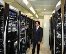 Governador Beto Richa inaugura novo Data Center corporativo do governo e o Centro Integrado de Informações Estratégicas da Celepar.
