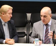 Presidente Jacson Carvalho Leite e o general-de-brigada Oscar Grault