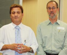 o Presidente Jacson Carvalho Leite e o diretor-geral do Detran, Marcos Traad em uma das reuniões na Celepar onde foram tratas questões relativas ao Detran Fácil