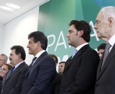 Richa dá posse para os secretários Stephanes, Silvestri e Ratinho Jr