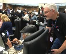 92 idosos são inseridos no mundo digital com workshop de tecnologia da Celepar em parceria com a Alep
