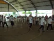 Entrega de certificados aos participantes do curso de acesso à internet e às redes sociais em Cascavel.