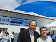 O secretrário de Assuntos 
Estratégicos e diretor-presidente 
da CELEPAR e o responsável pelo 
atendimento da Cohapar no Paraná em 
Ação, Tufi Mansur